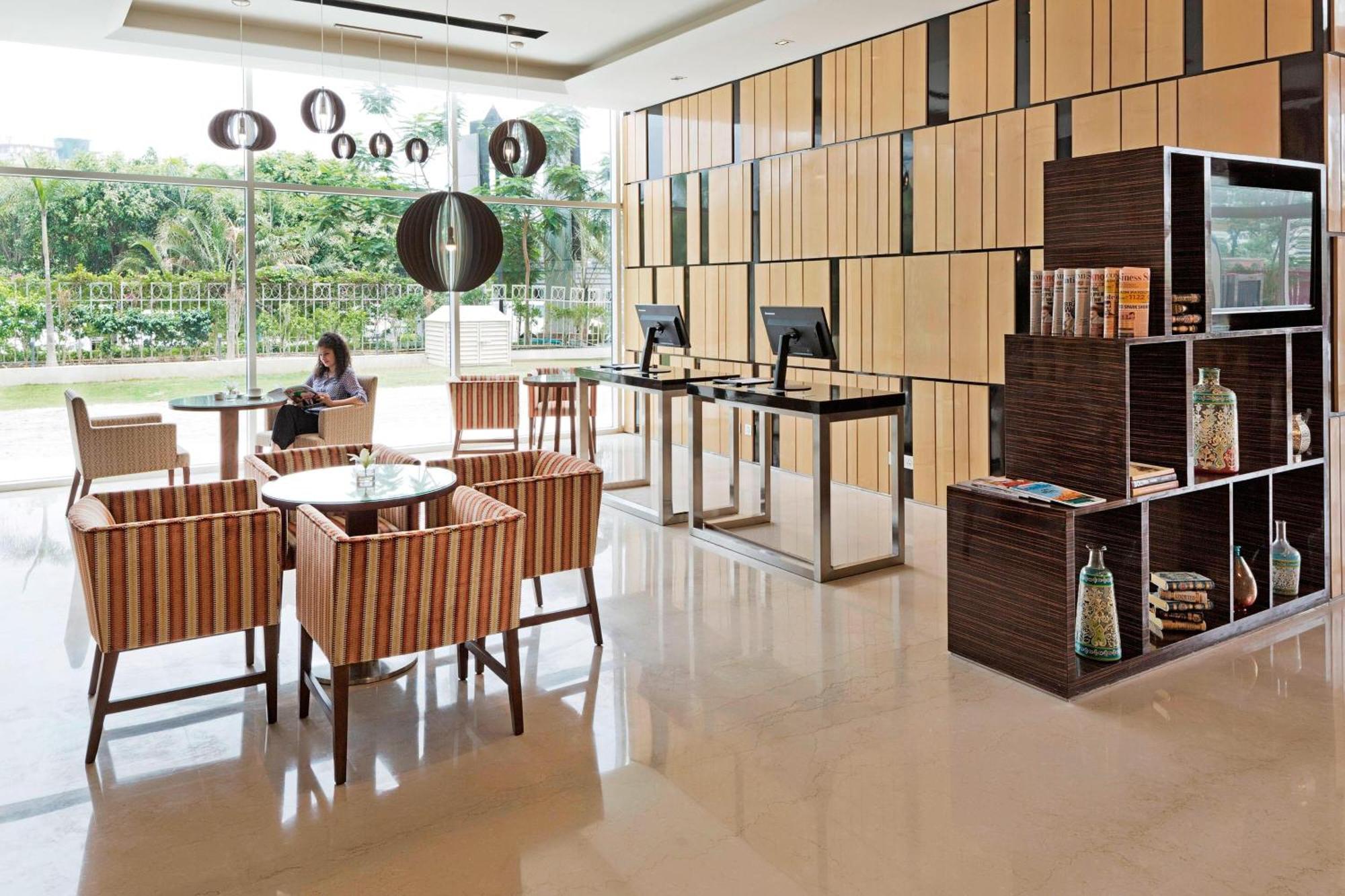 Fairfield By Marriott Lucknow Hotell Eksteriør bilde