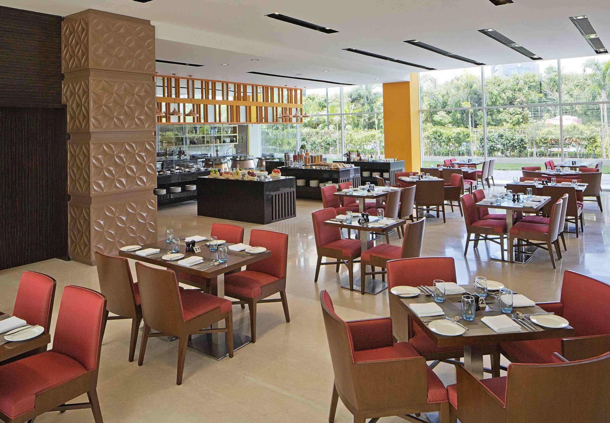 Fairfield By Marriott Lucknow Hotell Eksteriør bilde